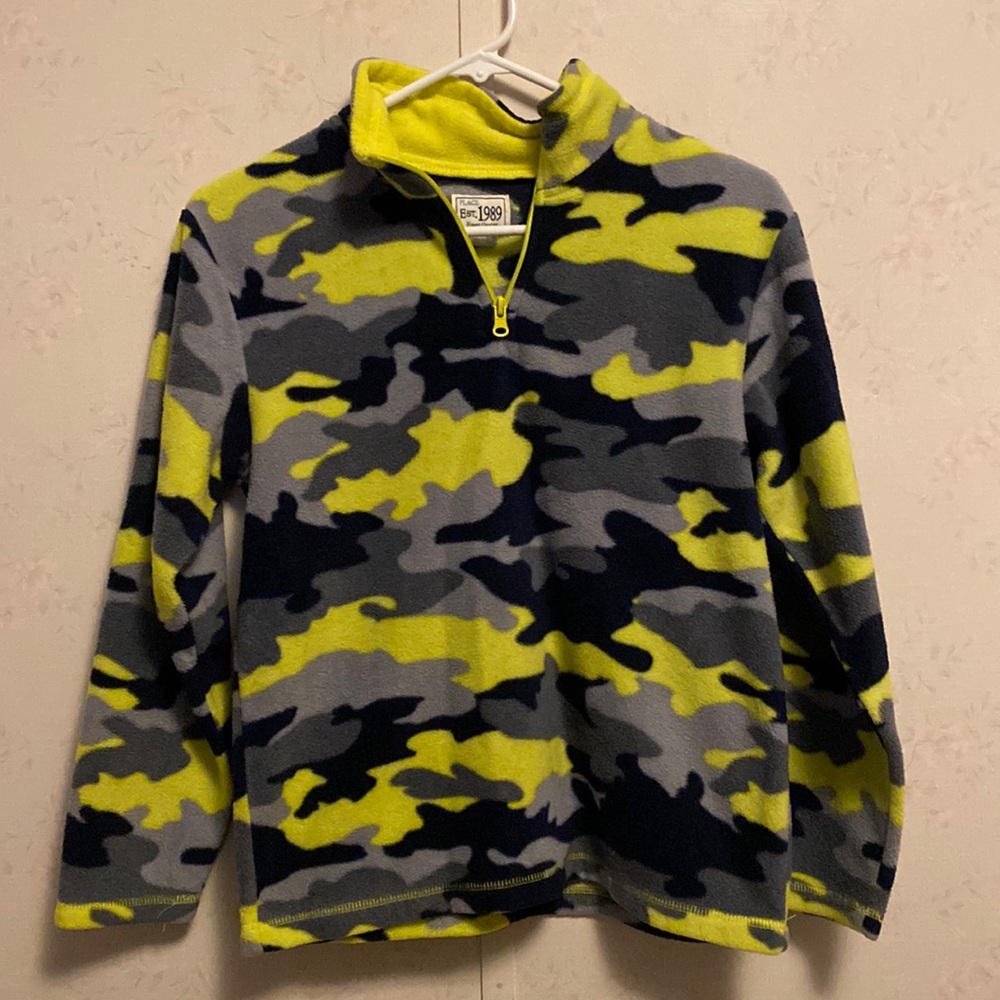 Children’s Place YL 10/12 Camo Fleece